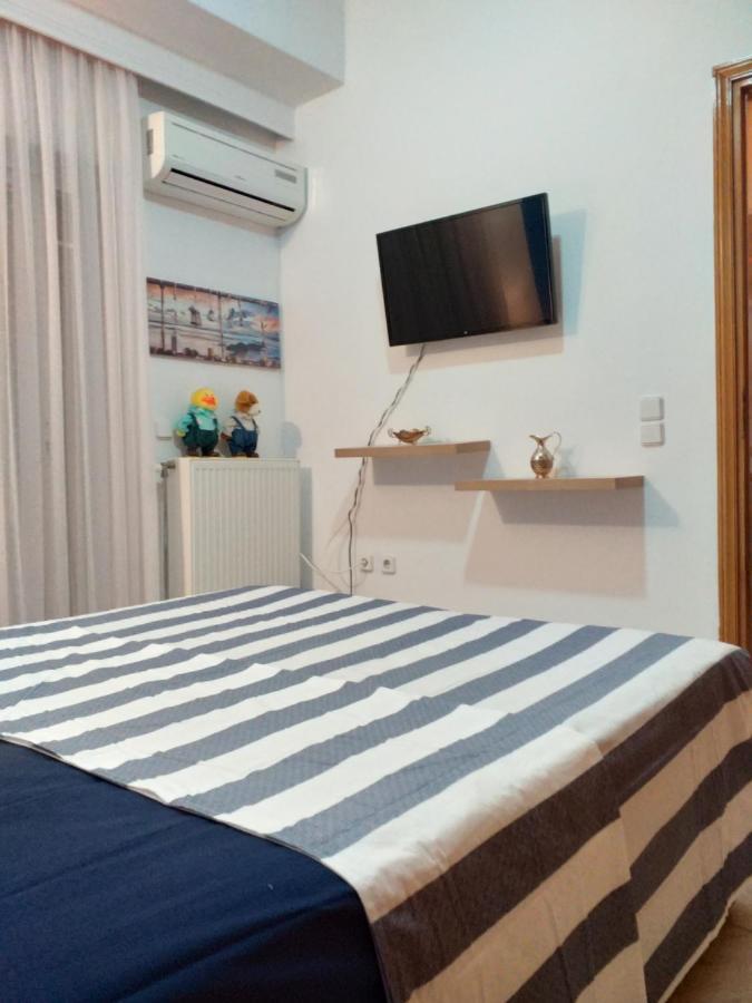 Blue & White Maisonette Over The Sea Near Sounio Суніон Екстер'єр фото