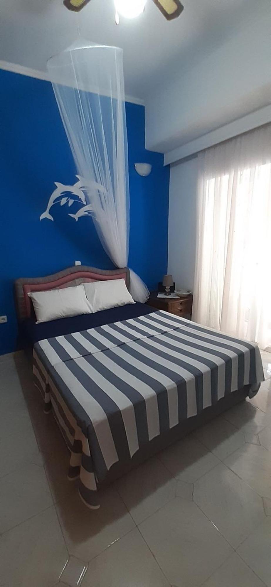 Blue & White Maisonette Over The Sea Near Sounio Суніон Екстер'єр фото